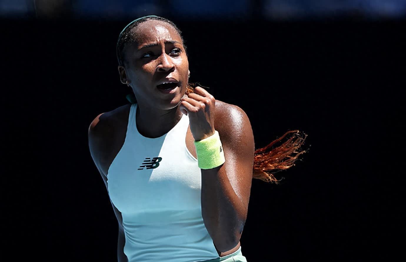 官方网站-阿扎伦卡在湖人比赛中持续失利，反败为胜引发热议！-官方网站